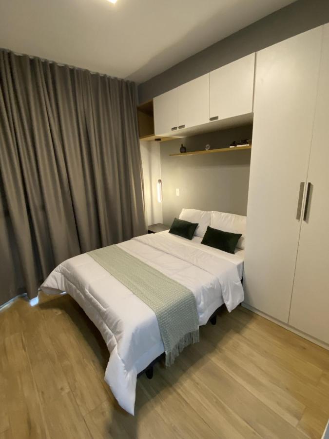 De Luxo A Passos Do Metro Apartamento *